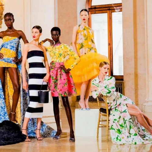 More color, more pattern, more energy, more personality. That’s what we stand for at Luxury Finds Boutique. 🌟 Every item in our collection is carefully curated for those who seek elevated style and timeless statement pieces.

💬 What’s your go-to statement piece? 

#luxuryfindsboutique #designerfashion #luxurypopup #chicandstylish #marbellastyle #marbellashopping #luxurymarbella