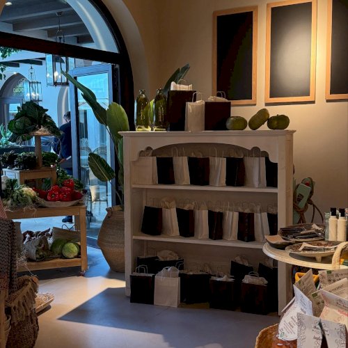 🌧️☔ Don’t let the rainy weather keep you from treating yourself! We’re busy making final preparations, wrapping up special goodie bags, and setting up exclusive promotions just for you! ✨💝

Come visit Luxury Finds Boutique and make your day brighter with luxury fashion, exciting surprises, and exclusive offers! See you soon! 💃👜

#LuxuryFindsBoutique #LuxuryPopUp #FashionLovers #RainyDayStyle #ExclusiveOffers #marbellalifestyle